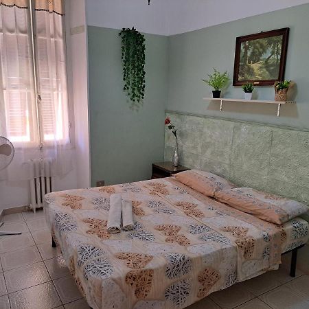Appartamento Camera Privata Vicino Al Teatro Ariston Sanremo Esterno foto